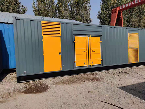 沉湖管委会300kw 柴油发电机组用多大的空气开关？